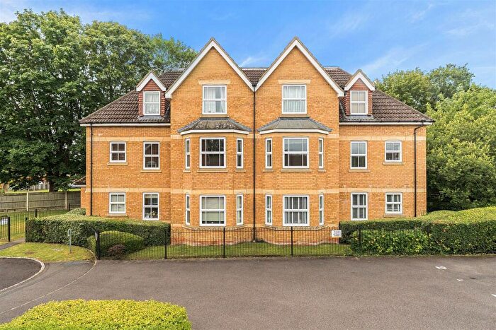 2 Bedroom Apartment For Sale In Attwood Drive, Arborfield, Berkshire, RG2