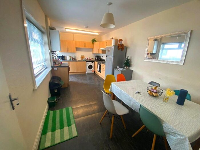 4 Bedroom Terraced House To Rent In Cardiff, Cardiff, CF24