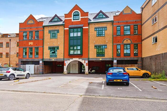 1 Bedroom Apartment For Sale In St. Marys Place, Southampton, SO14