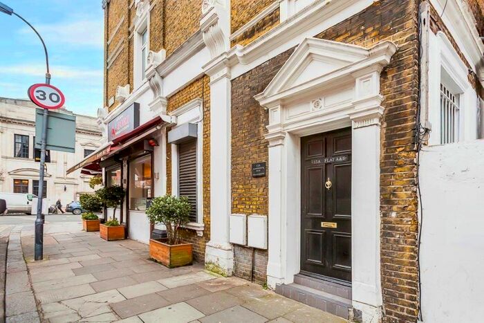 1 Bedroom Flat To Rent In Hammersmith Road, London, W14