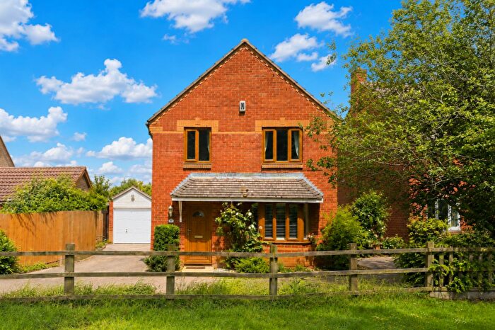 4 Bedroom Detached House For Sale In Weggs Farm Road, Duston, Northampton, NN5