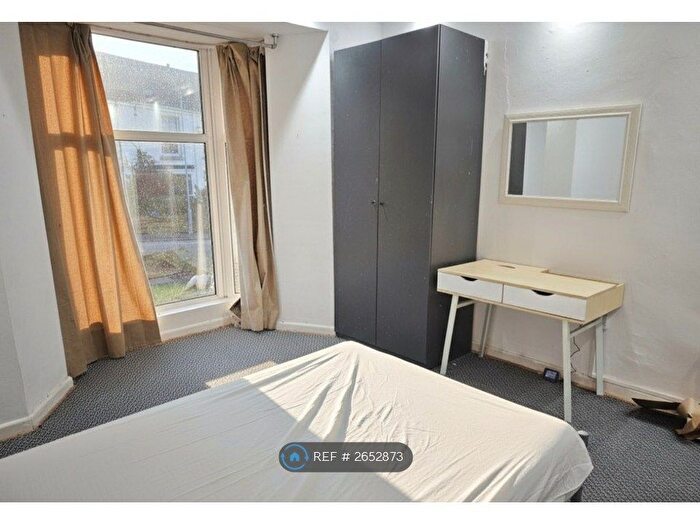 2 Bedroom Semi Detached House To Rent In Uplands, Swansea, SA2