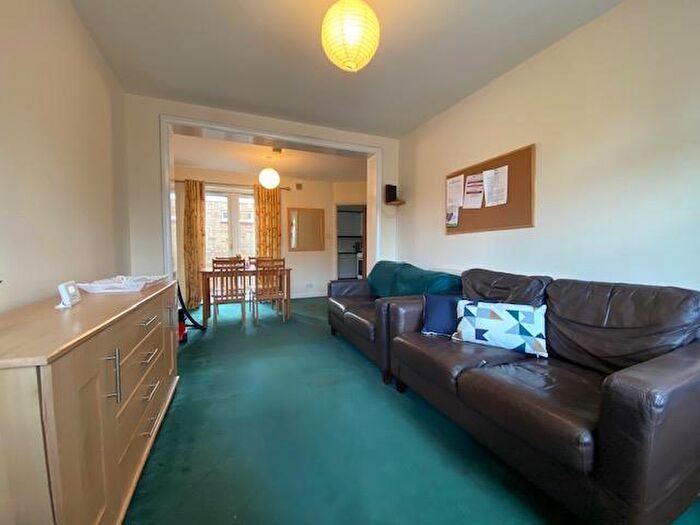 1 Bedroom Flat To Rent In A Milton Road, Cambridge, CB4