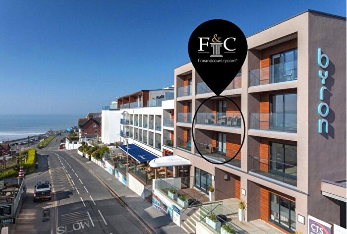 3 Bedroom Apartment For Sale In Beach Road, Woolacombe, Devon, EX34
