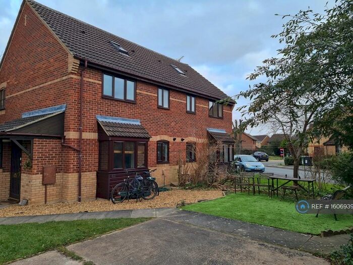 1 Bedroom Semi-Detached House To Rent In Hopkins Close, Cambridge, CB4