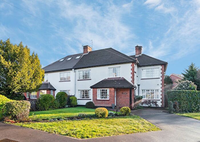 4 Bedroom Semi Detached House For Sale In North Way, Pinner, HA5