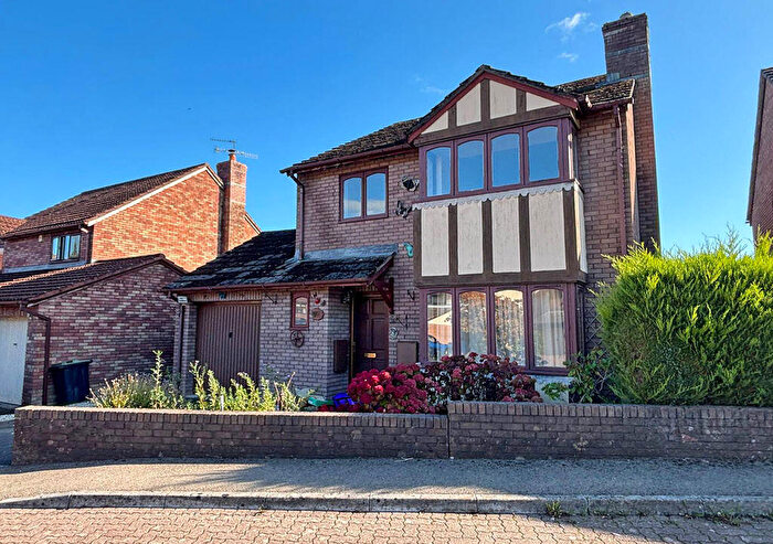 4 Bedroom Detached House For Sale In Chapel Mead, Penperlleni, NP4