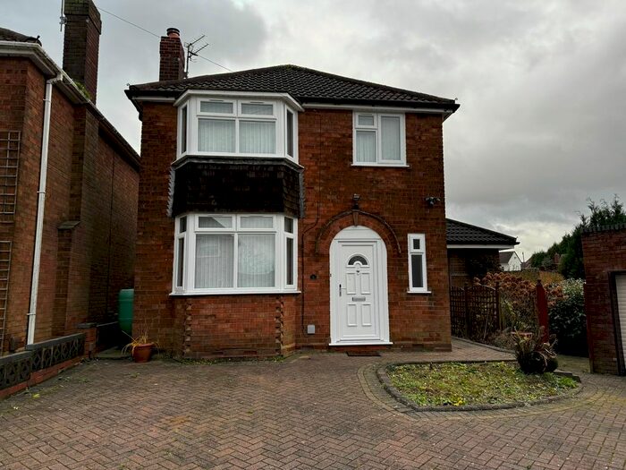 3 Bedroom Detached House To Rent In The Paddock, Sedgley, Dudley, DY3