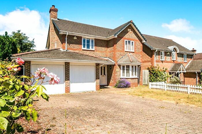 4 Bedroom Detached House To Rent In Roebuck Rise, Tilehurst, Berkshire, RG31