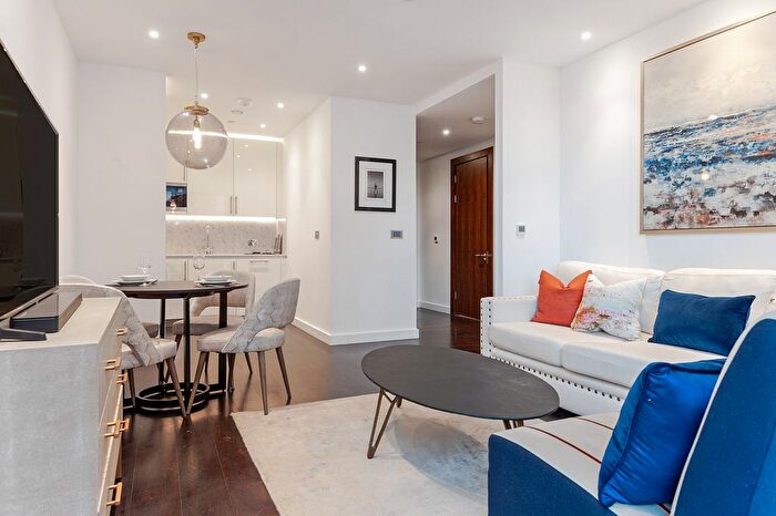 1 Bedroom Flat To Rent In Thornes House, Charles Clowes Walk, London, SW11