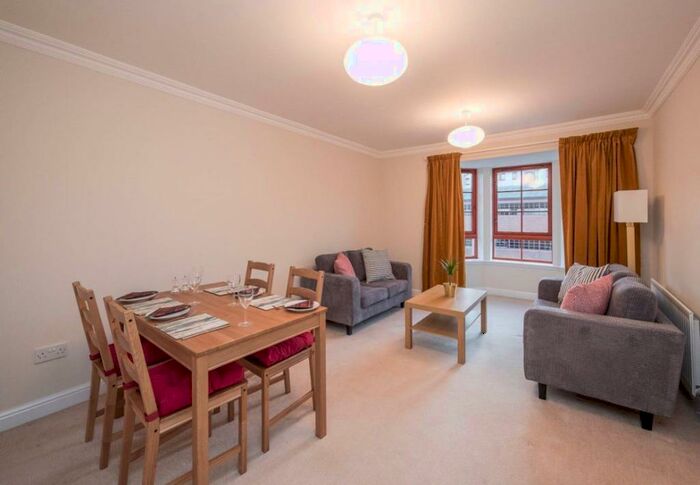 2 Bedroom Flat To Rent In Orchard Brae Avenue, Orchard Brae, EH4