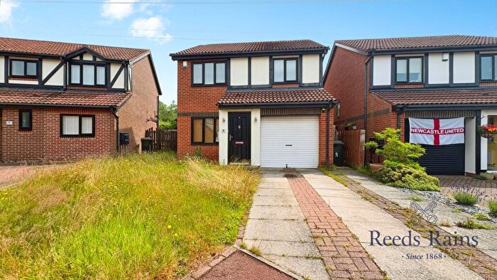 3 Bedroom Detached House For Sale In Marcross Close, North Walbottle, Newcastle Upon Tyne, Tyne And Wear, NE15