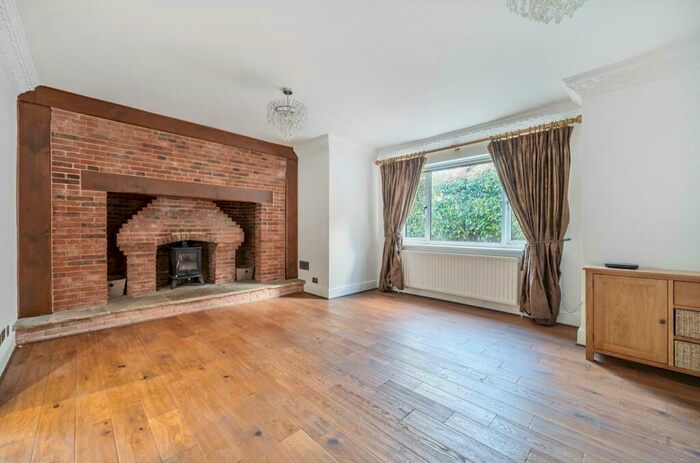 5 Bedroom Detached House To Rent In Cavendish Road, Eccles, Manchester, M30