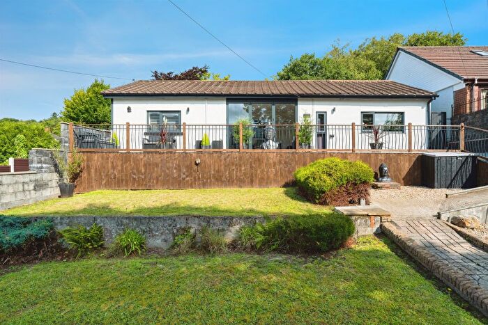3 Bedroom Detached Bungalow For Sale In Waungron, Glynneath, Neath, SA11