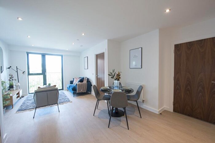 1 Bedroom Flat To Rent In Sutton Court Road, Sutton, SM1