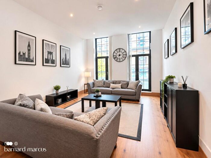 2 Bedroom Apartment To Rent In Scarbrook Road, Croydon, CR0