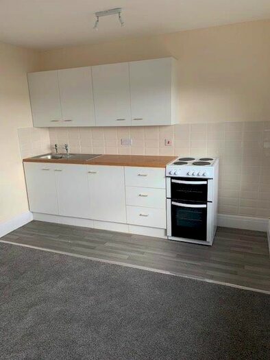 Studio To Rent In Everard Road, Rhos On Sea LL28