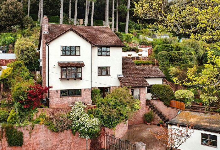 4 Bedroom Detached House For Sale In Burgundy Road, Minehead, TA24