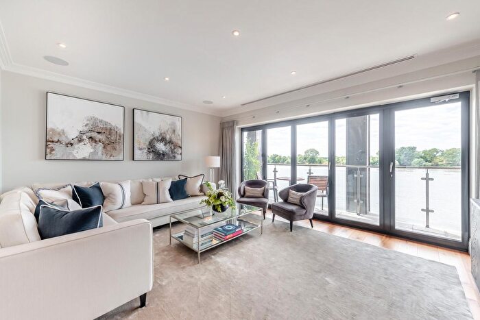 3 Bedroom Property To Rent In Oxbridge Terrace, Palace Wharf, London, W6