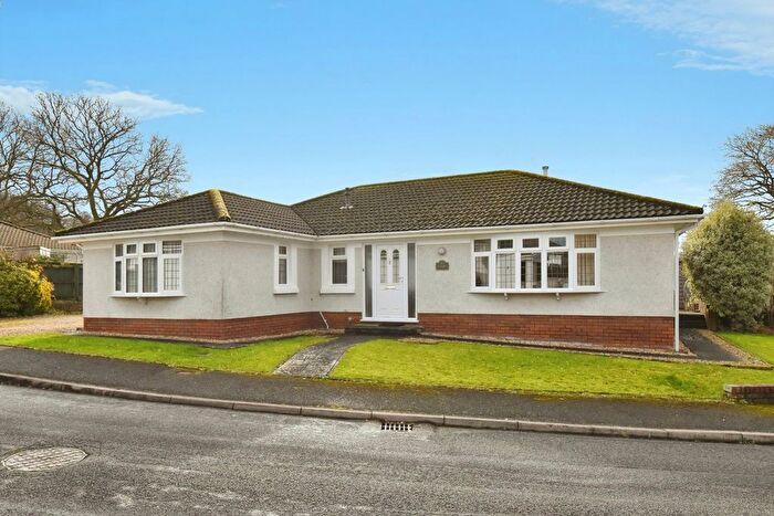 3 Bedroom Bungalow For Sale In Maes Yr Helyg, Llandybie, Ammanford, Carmarthenshire, SA18