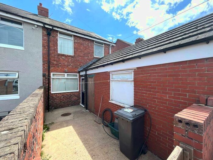 2 Bedroom End Of Terrace House To Rent In Grange Terrace Pelton Fell Chester Le Street, DH2