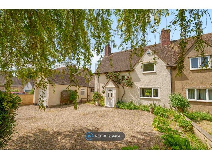 3 Bedroom Semi-Detached House To Rent In North Street, Aston, Bampton, OX18