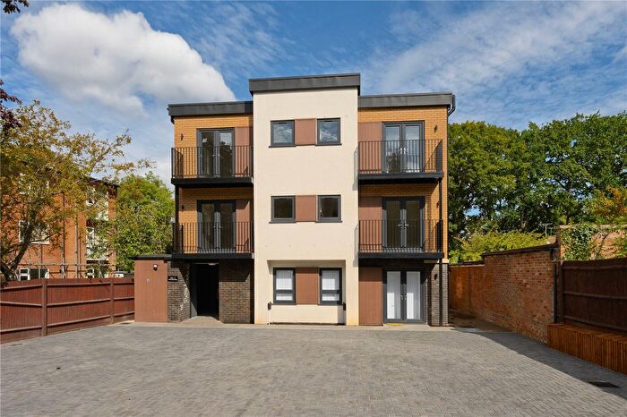 1 Bedroom Flat For Sale In St. Johns Road, Woking, GU21
