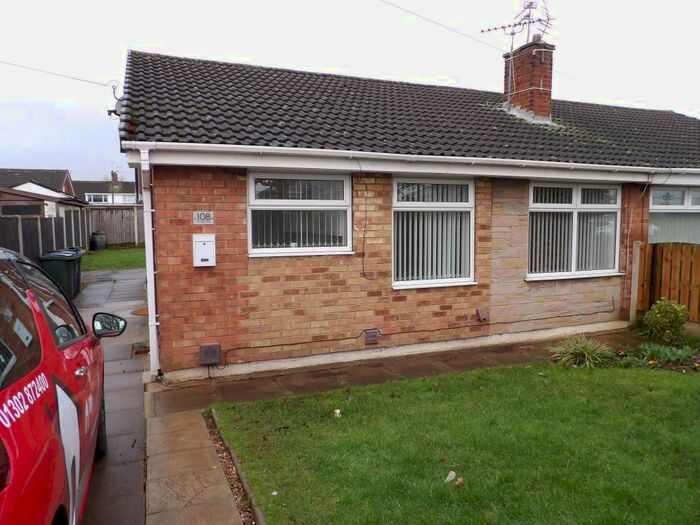 2 Bedroom Bungalow To Rent In Nutwell Lane, Armthorpe, Doncaster, DN3