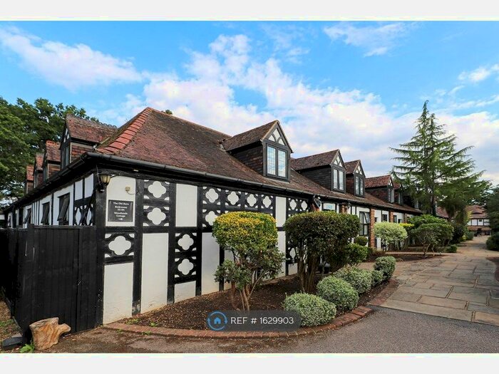 1 Bedroom Flat To Rent In Former Hever Hotel, Hever, Edenbridge, TN8