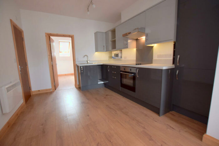 1 Bedroom Flat To Rent In York Road, Northampton, NN1