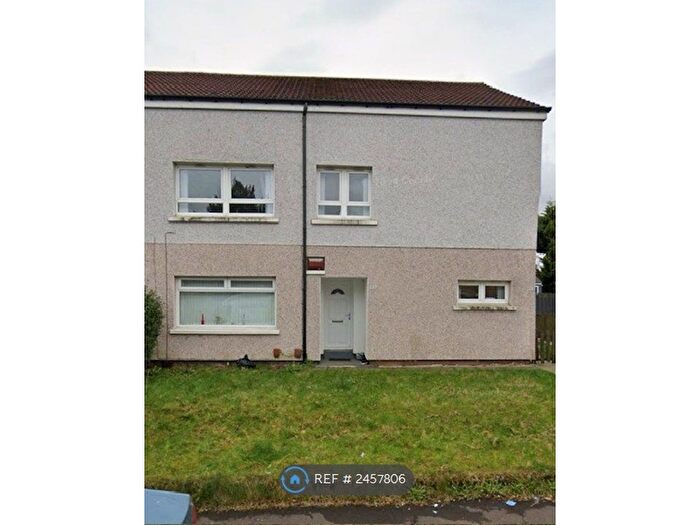 2 Bedroom Flat To Rent In Clavens Road, Glasgow, G52