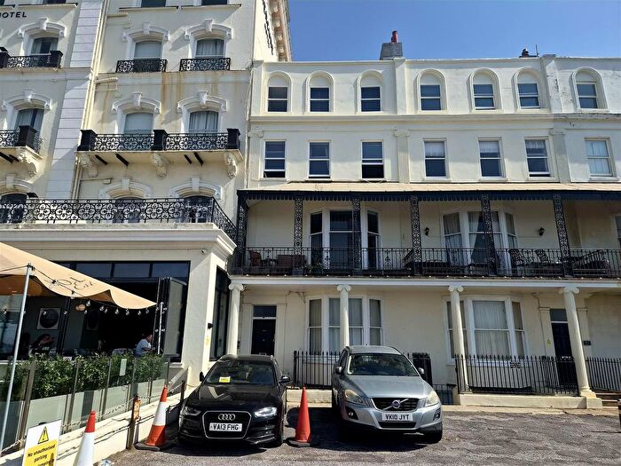 1 Bedroom Flat For Sale In Kings Road, Brighton, BN1