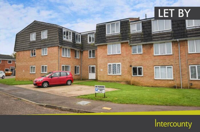 2 Bedroom Apartment To Rent In Ozier Court, Saffron Walden, Essex, CB11