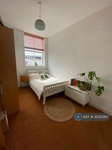 2 Bedroom Flat To Rent In Ashton, Bristol, BS3