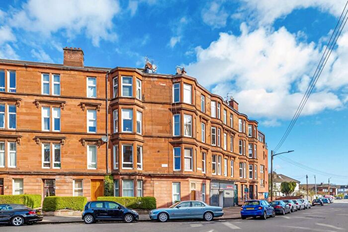 2 Bedroom Apartment For Sale In Waverley Street, Shawlands, Glasgow, G41