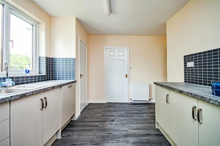 3 Bedroom Detached Bungalow For Sale In Dre-Fach Felindre, Llandysul, SA44