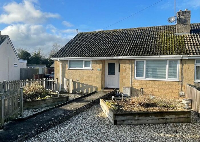 3 Bedroom Bungalow For Sale In Riverway, South Cerney, GL7