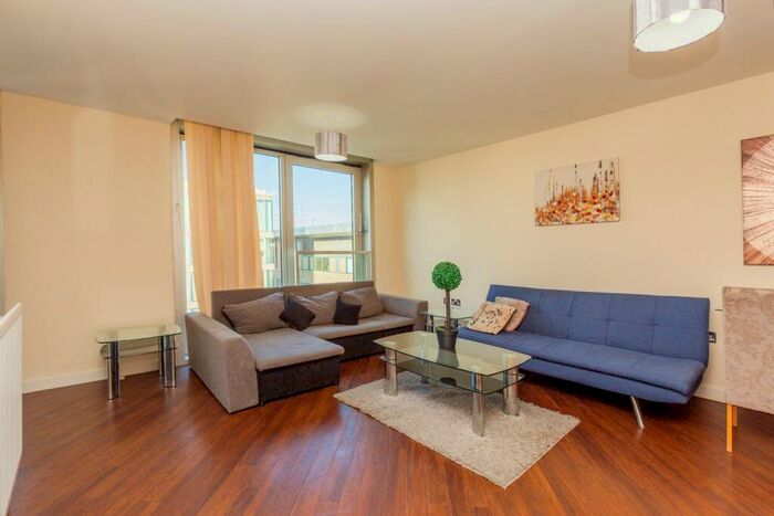1 Bedroom Flat To Rent In Brooklyn House, The Hub, MK9