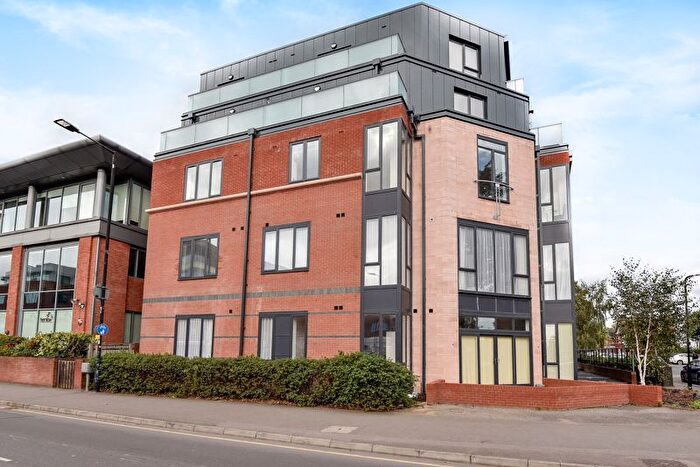 1 Bedroom Flat To Rent In Bath Road, Slough, SL1
