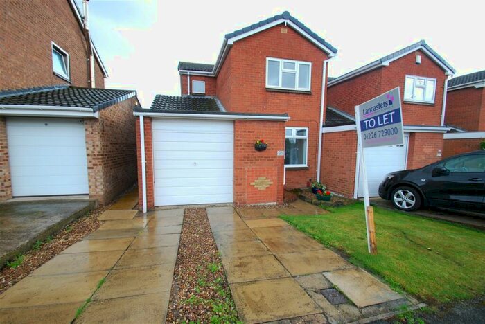 3 Bedroom Link Detached House To Rent In Longlands Drive, Mapplewell, Barnsley, S75
