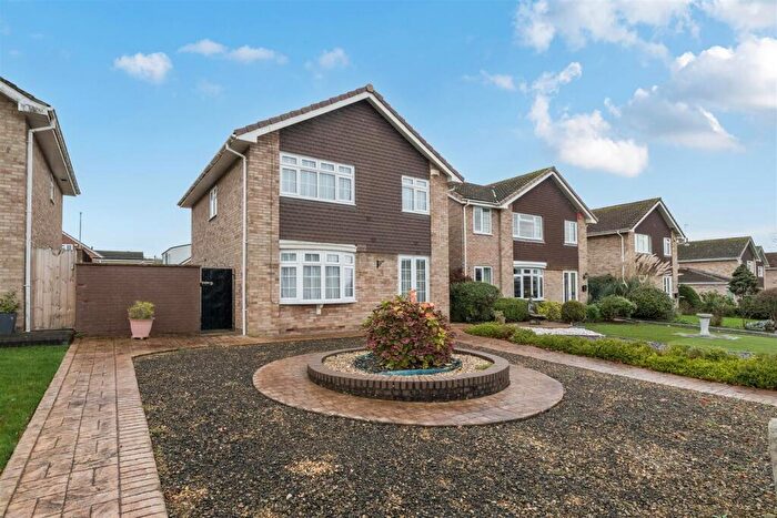 4 Bedroom Detached House For Sale In Moreton Close, Bristol, BS14