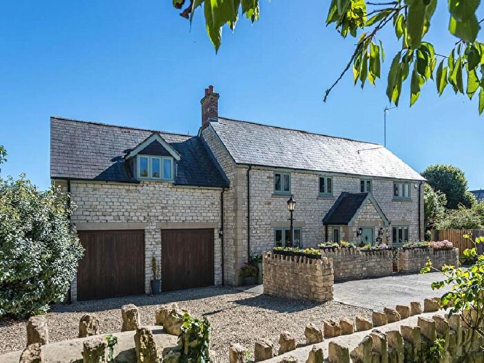 5 Bedroom Detached House For Sale In Angel Court Milborne Port, DT9