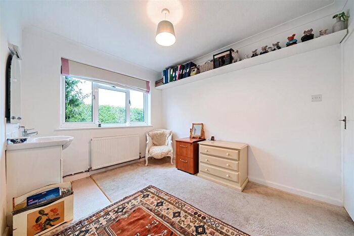 2 Bedroom Semi-Detached Bungalow For Sale In Fitzalan Road, Arundel, BN18