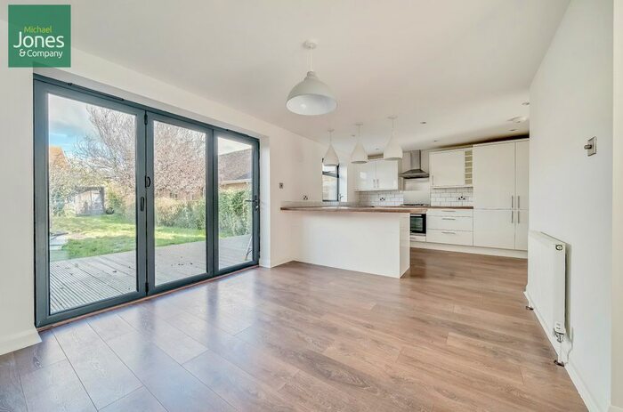 3 Bedroom Semi-Detached House To Rent In Kings Road, Lancing, West Sussex, BN15