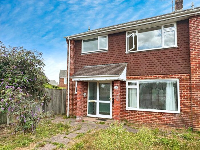 3 Bedroom End Of Terrace House For Sale In Lytchett Way, Poole, Dorset, BH16