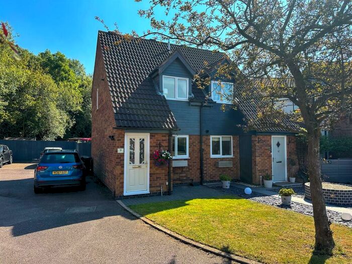 2 Bedroom Semi-Detached House To Rent In Caernarvon Close, Mountsorrel, Leics, LE12