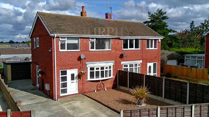 3 Bedroom Semi-Detached House For Sale In Avon Walk, Featherstone, Pontefract, West Yorkshire, WF7