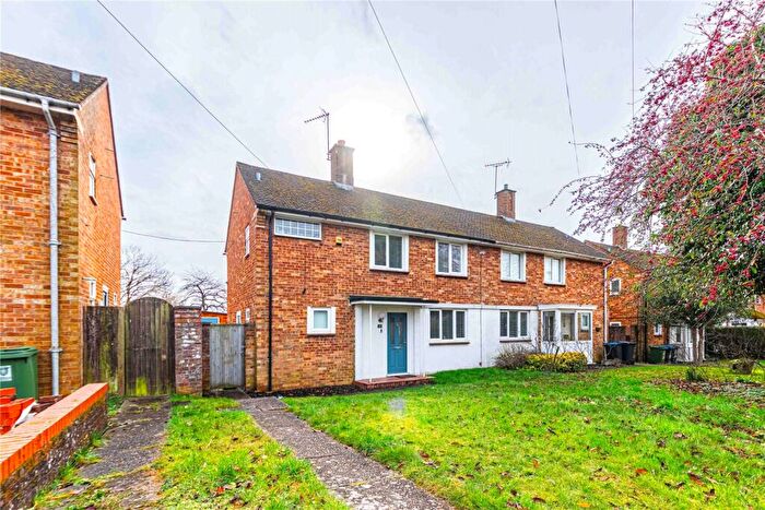 3 Bedroom Semi-Detached House For Sale In Prince Park, Boxmoor, Hemel Hempstead, Hertfordshire, HP1