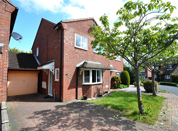 3 Bedroom Property To Rent In Anglesey Court, Milton Keynes, MK8