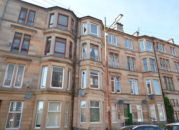 2 Bedroom Flat To Rent In Meadowpark Street, Dennistoun, Glasgow, G31